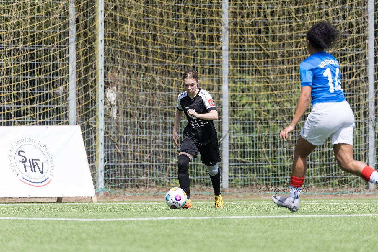 Bild 314 - wBJ SH-Pokalfinale  Holstein-Kiel - SV Viktoria : Ergebnis: 1:0